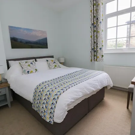 Nyaraló Cherry Tree *